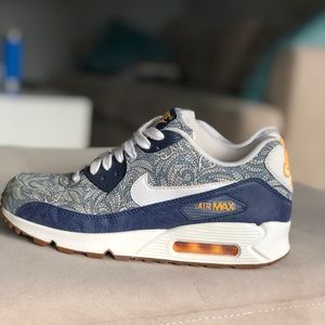 Limited Edition Women’s Nike Air Max 90